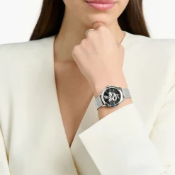 Outlet Montre pour femme serpent en optique 3D argenté Femme Montres|Montres Pour Femmes