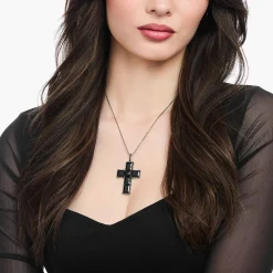 Shop Pendentif croix noircie en argent avec zircon noir Femme Pendentifs|Argent 925